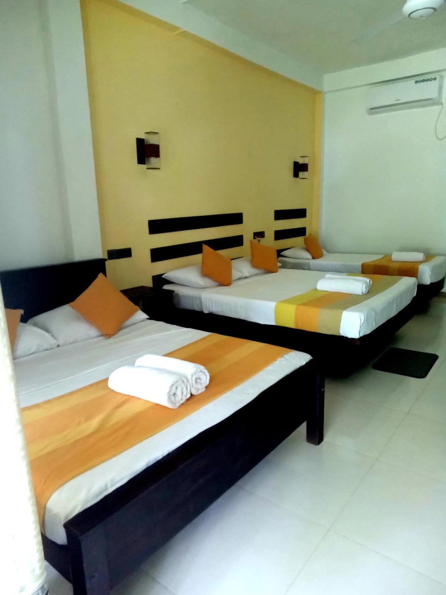 Amron Resort Sigiriya Exterior photo